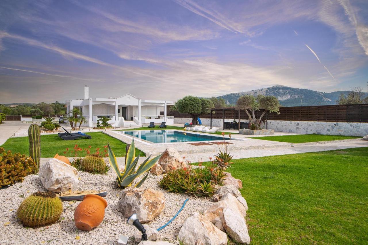 Marble Pool Villa 帕斯蒂达 外观 照片